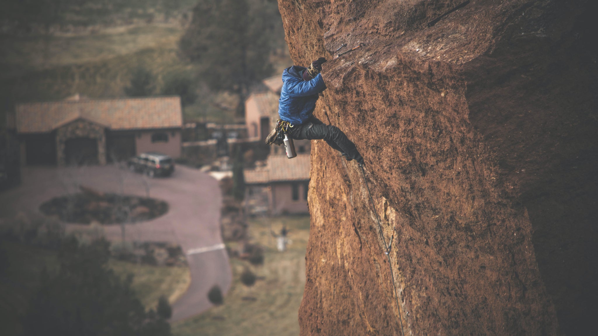CLIMBING HARNESSES