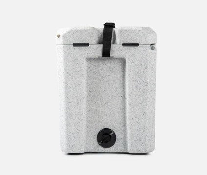 Outfitter 22 V2 - White Marble
