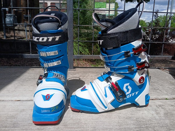 Scott Size 24 Telemark Boots
