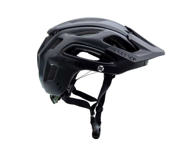 7iDP X2 Helmet - Matte Black - S/M