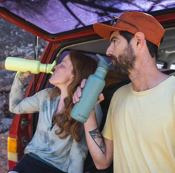 Classic 27oz w/ Flip Seal Sport Cap